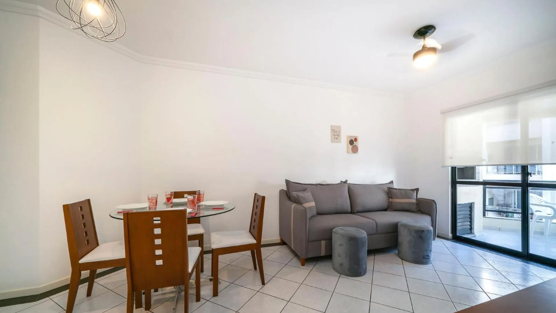 Apto Charmoso Prox. A Praia De Itapema Zf4014 0*,